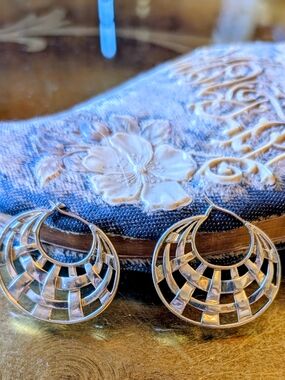 Woven Pattern Silver Hoop Earrings for Women